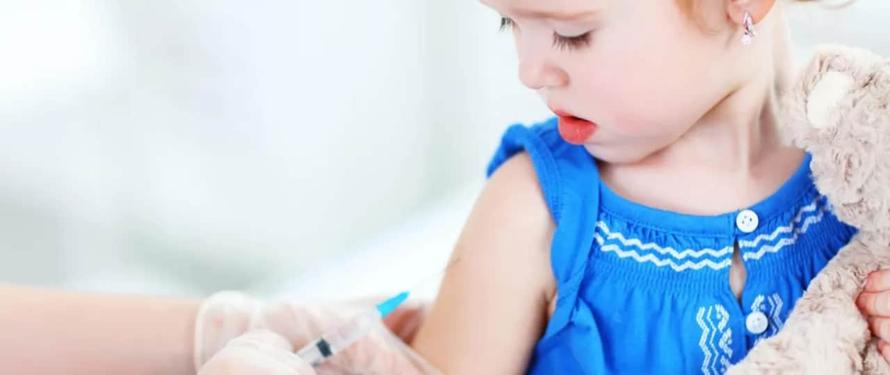 Szczepienie dziecka: Powrót do przedszkola kiedy jest bezpieczny?