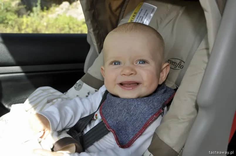 Wakacje z 6-miesięcznym niemowlakiem? Sprawdzone porady dla rodziców